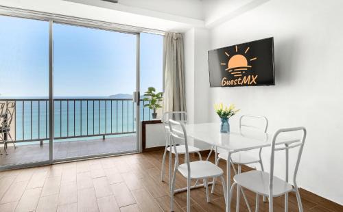 Costera Acapulco Apartment | Suites Torres Gemelas VIP