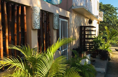 Emiliano Zapata Apartment | Surfers Paradise studio room