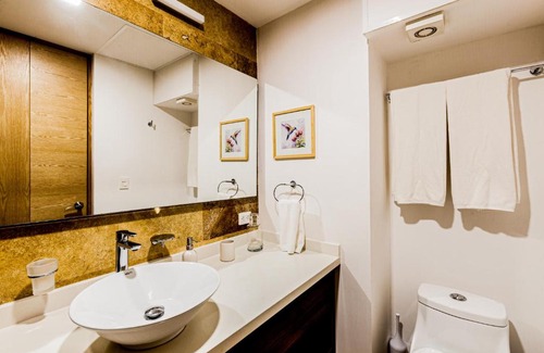 Zazil-ha Apartment | THE SHORE Vibrant Studio with Awesome Amenities