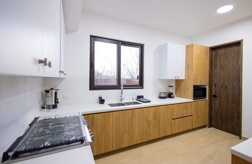 Parras de la Fuente House | Villa 6BR Pueblo Parvada