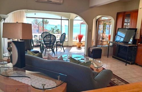 Villa Hermosa Apartment | Villa Hermosa Ocean View 2 Bed