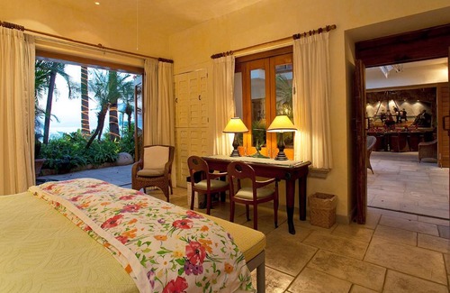 Conchas Chinas Villa | Villa Pam , Swiming pool , Ocean view