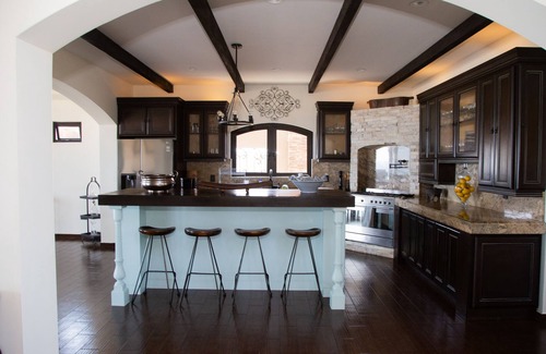 Cerritos Villa | Villa Piazzas Elegant Beachfront Home