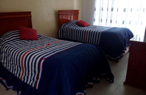 Granjas del Marques House | Villa Playa Diamante