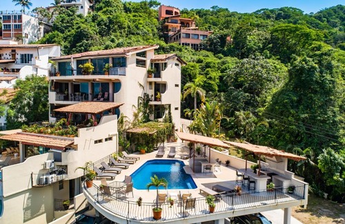 South Shore Hotel Area Apartment | Villas Altas Casa Luna #A3