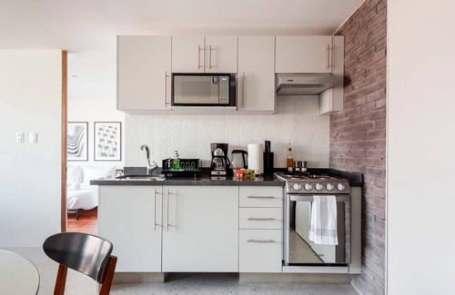 Colonia Roma Apartment | w* | Welcoming 2BR in Roma Norte