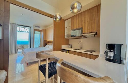 La Cruz de Huanacaxtle Apartment | Zantamar, Penthouse 605B