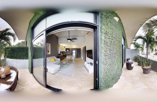 Gonzalo Guerrero Apartment | 1 Bedroom * HighSpeedConnection* Downtown quite & safe-5th ave steps away