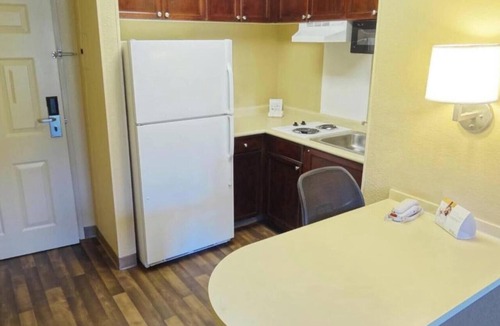 Secret Cove Apartment | 1 Queen Bed | Non-Smoking, Kitchen, Sofa-Bed