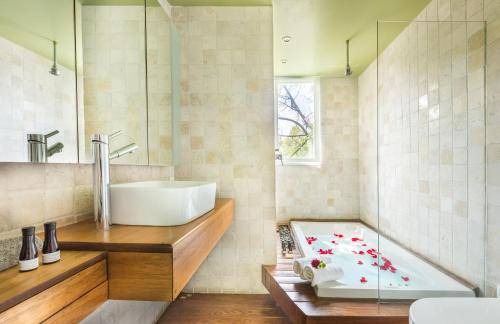 Del Carmen Apartment | 100 m² Apartment ∙ 2 bedrooms ∙ 6 guests