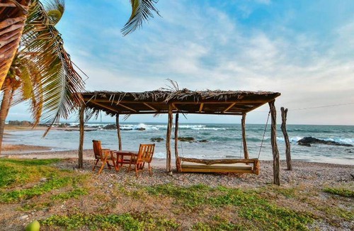 Petacalco House | 110 m² House ∙ 4 bedrooms ∙ 14 guests