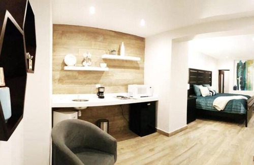 Lagos de Moreno Hotel | 12 m² Hotel ∙ 3 bedrooms ∙ 5 guests