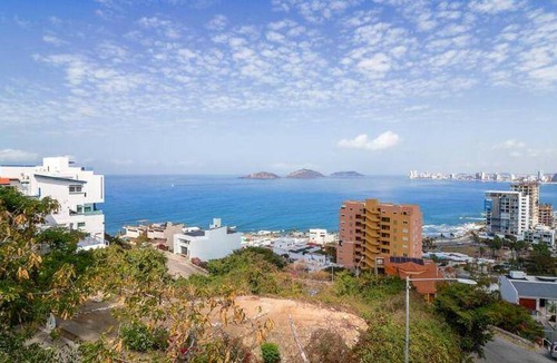 Balcones de Loma Linda House | 130 m² House ∙ 1 bedroom ∙ 5 guests