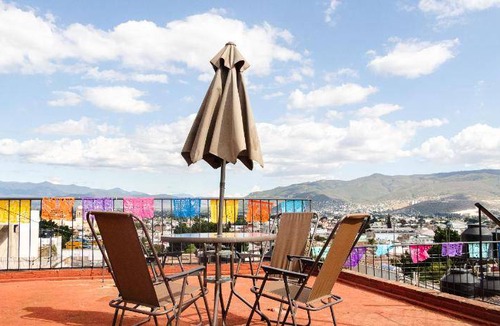 Calzada Madero House | 150 m² House ∙ 3 bedrooms ∙ 8 guests