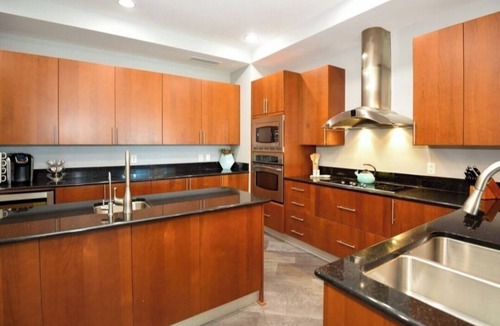 Daytona Beach Condo | 2 Bedroom 2 Bath Luxury condo on the beach with Oversized Patio & Outdoor Grill.