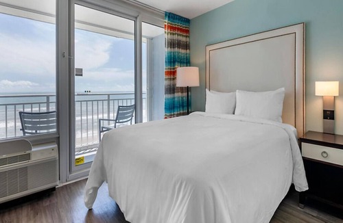 Daytona Beach Shores Resort | 2 Bedroom, 2 Bath, Oceanfront at Daytona Beach Seabreeze!