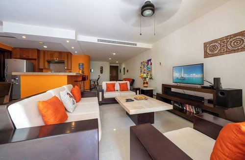 Gonzalo Guerrero Condo | 2 BR Condo - Pool & Gym - Calm and Safe