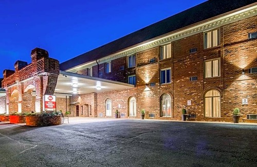 North Chesterfield Hotel | 2-Star Hotel ∙ Best Western PLUS Governor's Inn Richmond