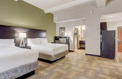 Downtown Baltimore Hotel | 2 Unique Suites w/Kitchen in Restored 1904 Landmark Near Museums