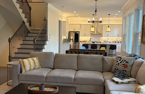 East Cobb Apartment | 2756 Bridgegate Home