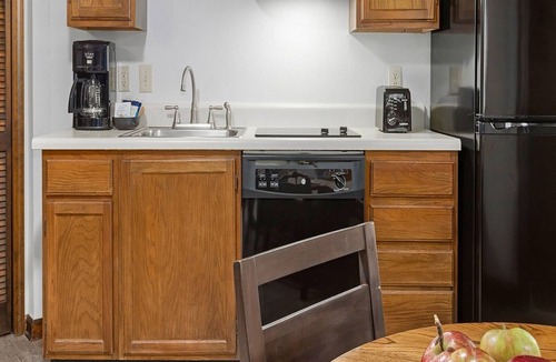 Sapphire Apartment | 2br Lockoff - Skiing, Boating & Family Fun FF