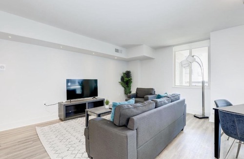 Crystal City Apartment | 2BR Urban Oasis DC Access with Lux Comforts