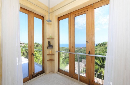 North End House | 3 Bedroom, 4 Bath, 30 ft. Soaring Palapa, Spectacular Ocean Views, 40 foot pool