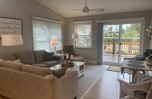 Emerald Isle House | 3 BR, 2 Bath home in Emerald Isle! Golf cart, beach chairs & Shibumi included!