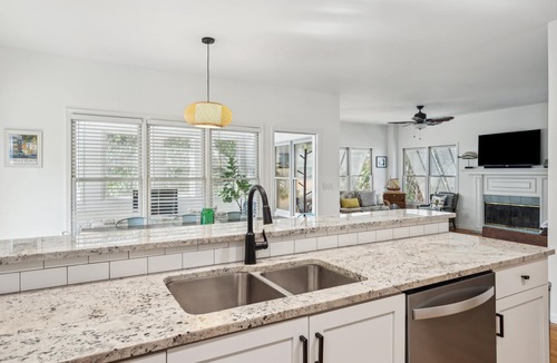 Sunset Point House | 307 W Indian -The Prickly Pear -Private Optional Heated Pool and Spa -Walking Distance to Everything