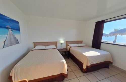 San Felipe Hotel | #38 Bungalow Seaside Hotel & Victors RV Park