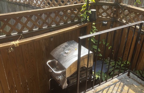 Bloomingdale House | 4-bedroom 3.5-bath house in gorgeous Downtown Washington DC Walk Everywhere