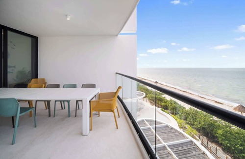 Miramar Apartment | 4 Bedroom Siela Beachfront Luxury Apartment