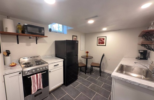 South Como House | 4BR Home Across from Como Lake - Evergreen