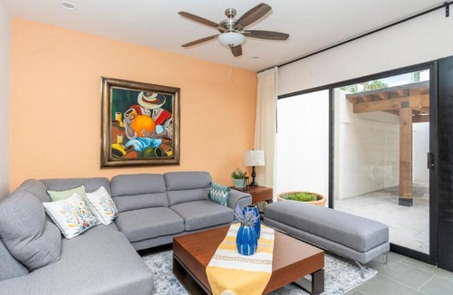 Fraccionemente La Lejona House | 4BR Oasis with Pool & Gym at Nueva Escondida