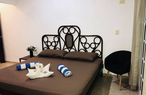 Downtown Bed & Breakfast | 5th Avenue 3 people Balcony Apartment