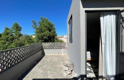 Chapalita Bed & Breakfast | 600 m² Bed and breakfast ∙ 10 bedrooms ∙ 30 guests