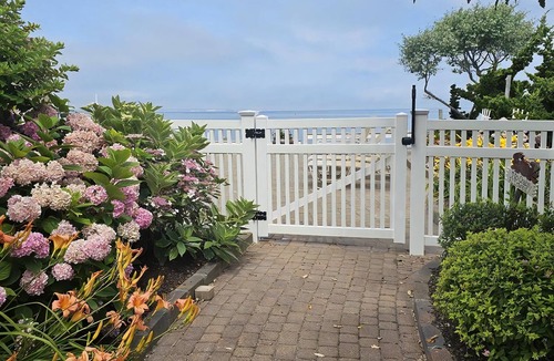 Loveladies House | 7 bedroom accommodation in Loveladies