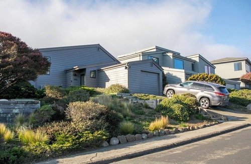 Bodega Bay House | 7th Heaven - Enjoy stunning views overlooking the 7th green, and the Ocean!