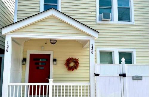 Getty Square House | 9-A Diamond in Yonkers, NY