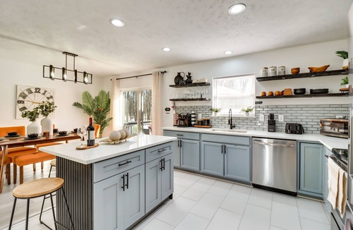 Long Pond House | 9 Mi to Camelback! Home w/Hot Tub & Fire Pit
