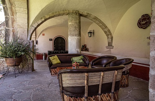 El Marques House | Above Meson I Wedding Perfection I Luxury I Historical & Incredible
