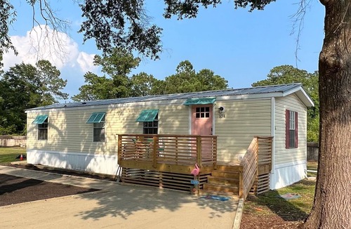 Holly Ridge House | Adorable little Beach Getaway close to Surf City NC