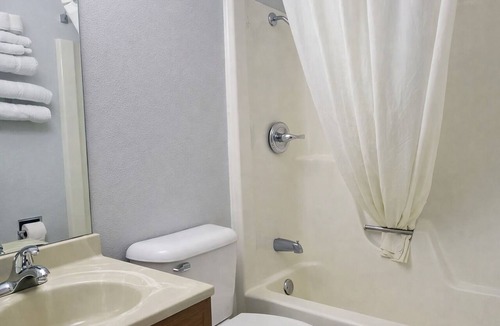 Algona Hotel | ALGONA INN