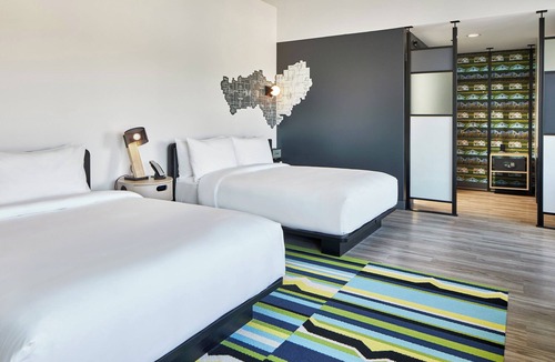 Twin Brook Hotel | Aloft by Marriott Chattanooga Hamilton Place