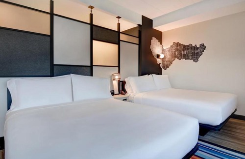 Secaucus Hotel | Aloft by Marriott Secaucus Meadowlands