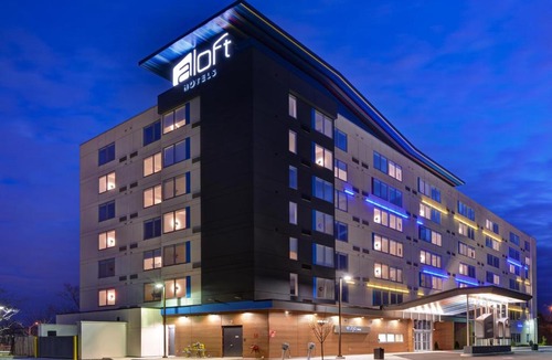 Secaucus Hotel | Aloft by Marriott Secaucus Meadowlands