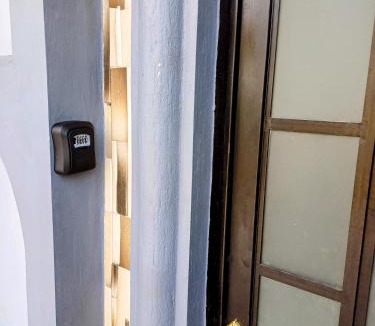 Arandas House | Alojamiento Familiar Varo