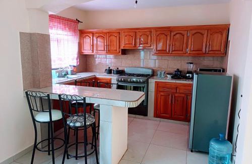 Arandas House | Alojamiento Familiar Varo