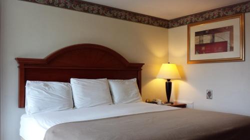 Campbelltown Hotel | Americas Best Value Inn - Palmyra/Hershey