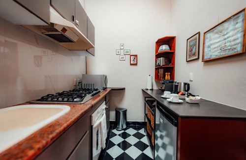 Historic Center House | Antiguo Molino de San Jerónimo Hotel Boutique
